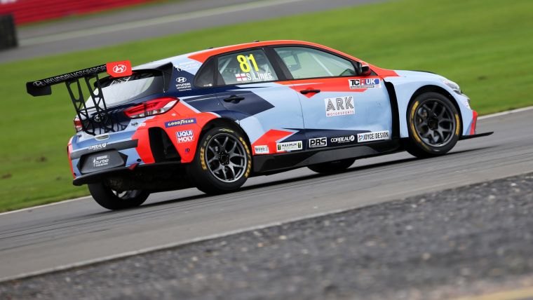 TCR Test Drive Prize confirmed for 2025 Hot Hatch, Clio Sport and Civic Cup Champions