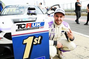 Adam Shepherd switches to Capture Motorsport for 2025